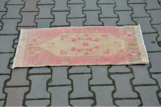 Turkish Handmade Vintage Small Area Rug Doormat For Home Decor 3'1,8" X 1'4,1"
