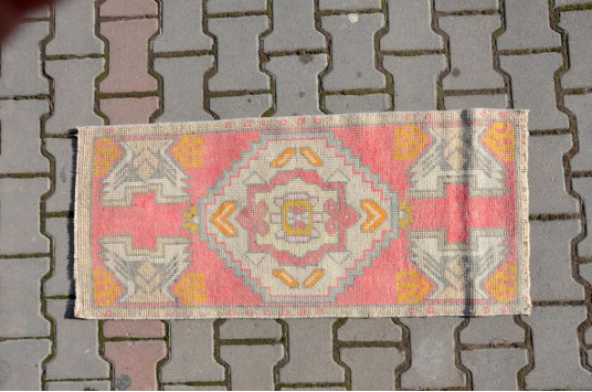 Turkish Handmade Vintage Small Area Rug Doormat For Home Decor 3'6,5" X 1'6,9"