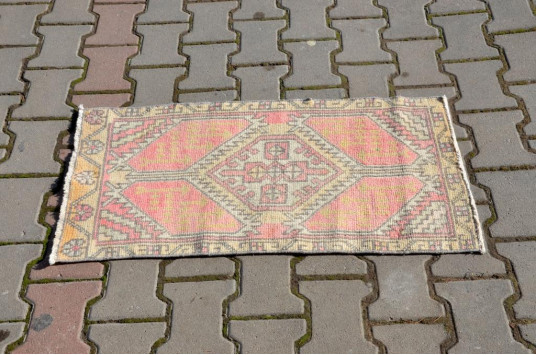 Turkish Handmade Vintage Small Area Rug Doormat For Home Decor 3'0,2" X 1'7,3"