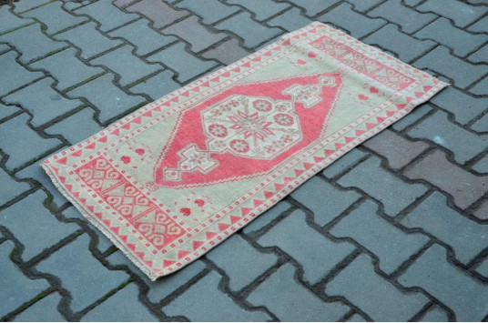 Handmade Turkish Vintage Small Area Rug Doormat For Home Decor 3'5,7" X 1'8,9"