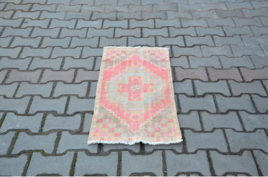 Turkish Handmade Vintage Small Area Rug Doormat For Home Decor 2'10,6" X 1'4,9"