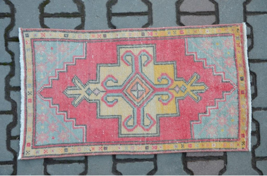 Unique Turkish Vintage Small Area Rug Doormat For Home Decor 3'1,4" X 1'6,5"