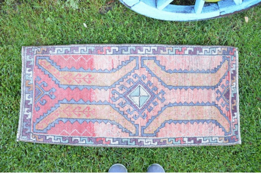 Vintage Handmade Turkish Small Area Rug Doormat For Home Decor 3'4,9" X 1'6,9"