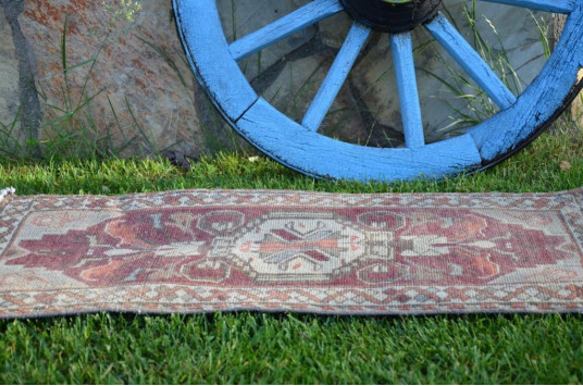 Turkish Handmade Vintage Small Area Rug Doormat For Home Decor 3'1,4" X 1'7,3"
