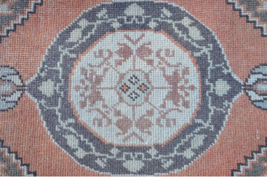 Hand Knotted Turkish Vintage Small Area Rug Doormat For Home Decor 2'10,3" X 1'5,3"