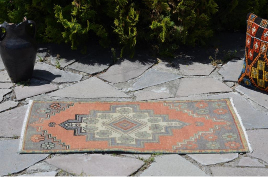 Vintage Handmade Turkish Small Area Rug Doormat For Home Decor 3'3,4" X 1'6,9"