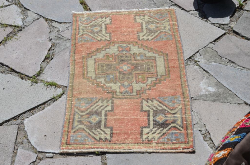 Unique Turkish Vintage Small Area Rug Doormat For Home Decor 2'10,6" X 1'6,5"