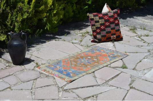 Vintage Handmade Turkish Small Area Rug Doormat For Home Decor 3'1,8" X 1'6,5"
