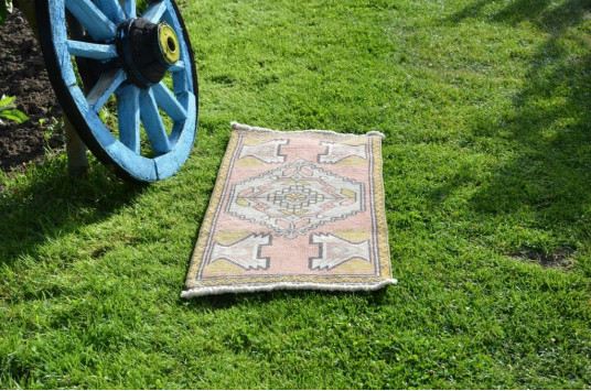 Vintage Handmade Turkish Small Area Rug Doormat For Home Decor 3'1,4" X 1'6,5"