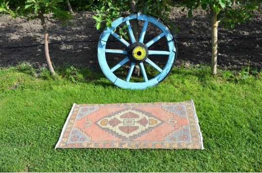 Vintage Handmade Turkish Small Area Rug Doormat For Home Decor 3'3" X 1'8,5"