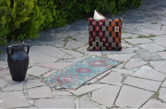 Unique Turkish Vintage Small Area Rug Doormat For Home Decor 2'11,4" X 1'2,6"