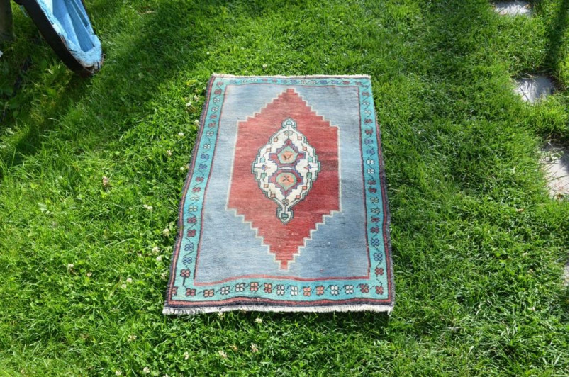 Unique Turkish Vintage Small Area Rug Doormat For Home Decor 2'11" X 1'10,4"