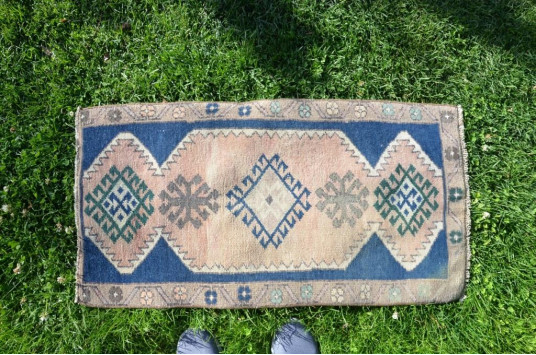 Unique Turkish Vintage Small Area Rug Doormat For Home Decor 2'11,4" X 1'6,5"