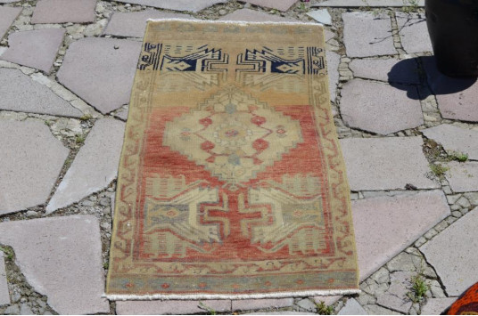 Vintage Handmade Turkish Small Area Rug Doormat For Home Decor 3'6,5" X 1'7,3"