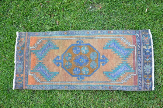 Unique Turkish Vintage Small Area Rug Doormat For Home Decor 3'7,3" X 1'6,9"