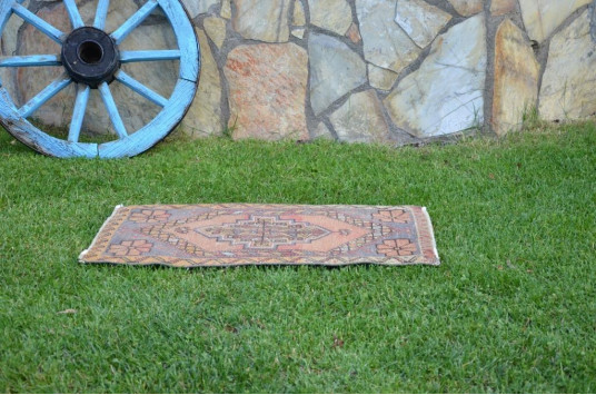 Vintage Handmade Turkish Small Area Rug Doormat For Home Decor 3'0,6" X 1'6,9"