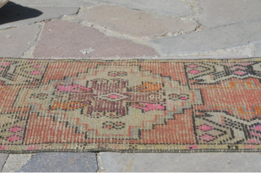Natural Turkish Vintage Small Area Rug Doormat For Home Decor 2'7,5" X 1'4,5"