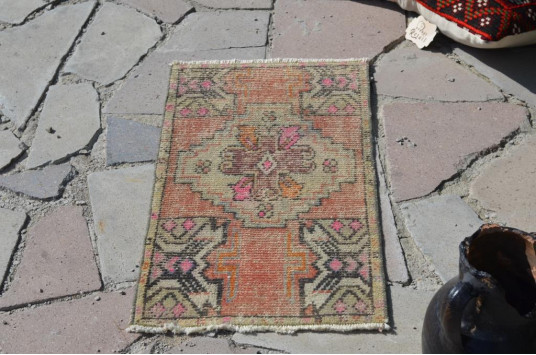 Natural Turkish Vintage Small Area Rug Doormat For Home Decor 2'7,5" X 1'4,5"