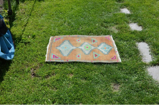 Handmade Turkish Vintage Small Area Rug Doormat For Home Decor 2'7,9" X 1'8,5"