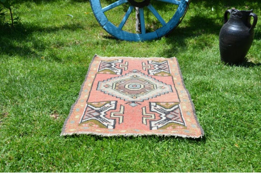 Turkish  Handmade Vintage Small Area Rug Doormat For Home Decor 3'0,2" X 1'9,3"