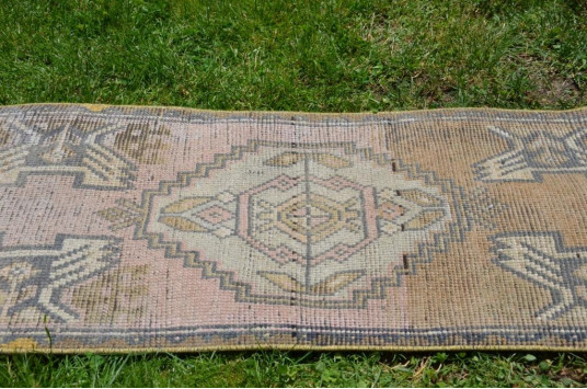 Unique Turkish Vintage Small Area Rug Doormat For Home Decor 3'2,6" X 1'6,5"