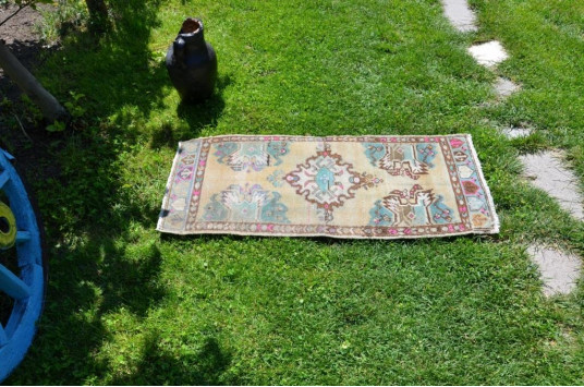 Turkish Handmade Vintage Small Area Rug Doormat For Home Decor 3'6,1" X 1'6,9"