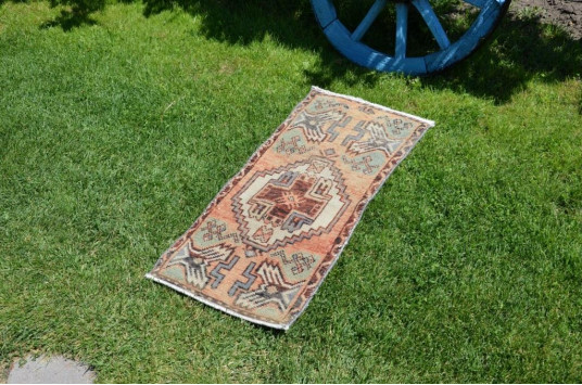 Vintage Handmade Turkish Small Area Rug Doormat For Home Decor 3'0,6" X 1'4,5"