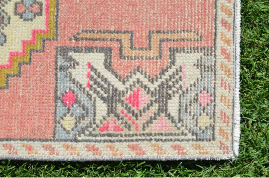 Natural Turkish Vintage Small Area Rug Doormat For Home Decor 2'11,4" X 1'5,7"
