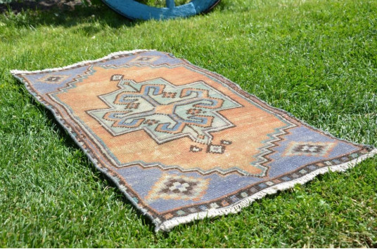 Unique Turkish Vintage Small Area Rug Doormat For Home Decor 2'10,3" X 1'5,7"