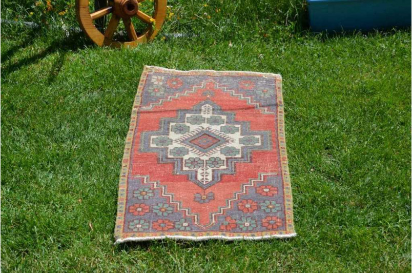 Vintage Handmade Turkish Small Area Rug Doormat For Home Decor 3'4,9" X 1'7,7"
