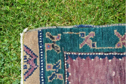 Unique Turkish Vintage Small Area Rug Doormat For Home Decor 2'7,5" X 1'6,5"