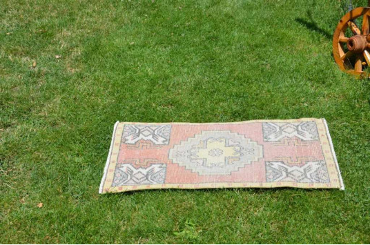 Turkish Handmade Vintage Small Area Rug Doormat For Home Decor 3'0,6" X 1'7,3"