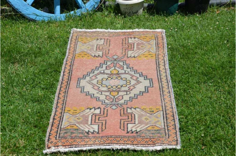 Vintage Handmade Turkish Small Area Rug Doormat For Home Decor 3'6,1" X 1'9,3"