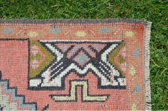 Natural Turkish Vintage Small Area Rug Doormat For Home Decor 3'2,6" X 1'9,3"