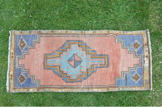 Unique Turkish Vintage Small Area Rug Doormat For Home Decor 3'6,1" X 1'6,1"