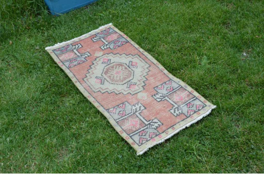 Turkish Handmade Vintage Small Area Rug Doormat For Home Decor 2'11,8" X 1'5,3"