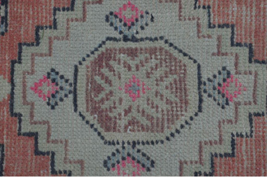 Turkish Handmade Vintage Small Area Rug Doormat For Home Decor 2'11,8" X 1'5,3"