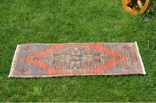 Unique Turkish Vintage Small Area Rug Doormat For Home Decor 3'0,2" X 1'5,7"