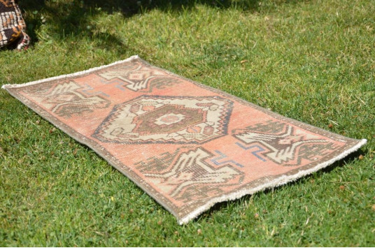 Vintage Handmade Turkish Small Area Rug Doormat For Home Decor 2'11" X 1'6,1"