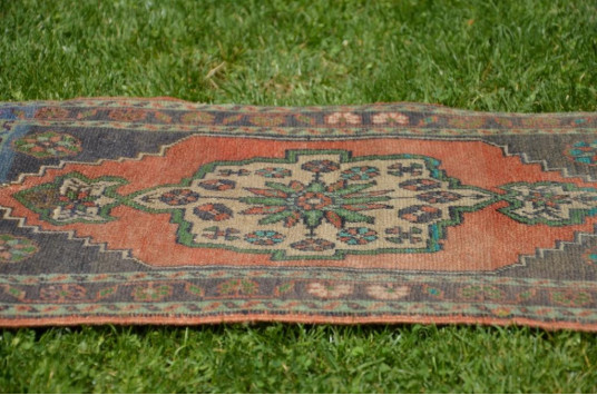 Unique Turkish Vintage Small Area Rug Doormat For Home Decor 3'3" X 1'9,3"