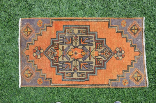 Unique Turkish Vintage Small Area Rug Doormat For Home Decor 3'0,2" X 1'8,5"