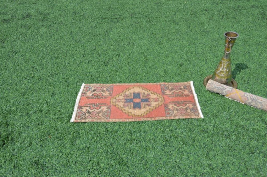Vintage Handmade Turkish Small Area Rug Doormat For Home Decor 2'10,6" X 1'5,7"