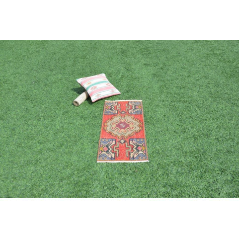 Turkish Handmade Vintage Small Area Rug Doormat For Home Decor 2'10,6" X 1'4,9"