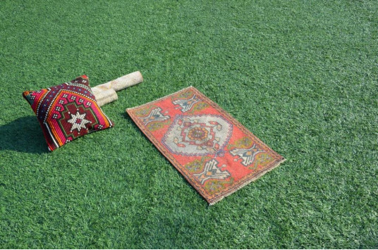 Turkish Handmade Vintage Small Area Rug Doormat For Home Decor 2'11,8" X 1'7,7"