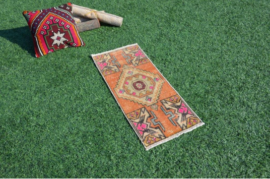 Turkish Handmade Vintage Small Area Rug Doormat For Home Decor 3'0,6" X 1'3,7"