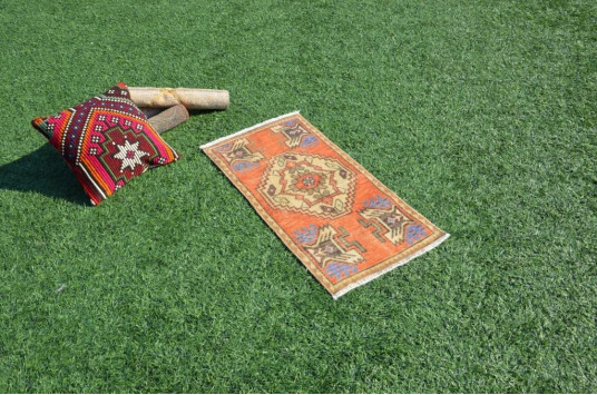 Turkish Handmade Vintage Small Area Rug Doormat For Home Decor 3'1,4" X 1'5,7"