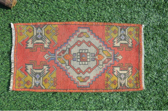 Vintage Handmade Turkish Small Area Rug Doormat For Home Decor 3'0,6" X 1'7,7"