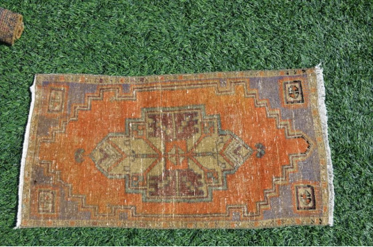 Unique Turkish Vintage Small Area Rug Doormat For Home Decor 3'0,2" X 1'6,5"