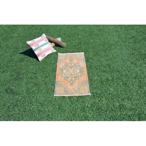 Turkish Handmade Vintage Small Area Rug Doormat For Home Decor 3'1,4" X 1'6,5"